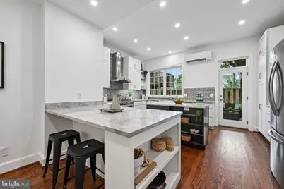 21 4th Street NE, Washington, DC 20002 - Photo 10