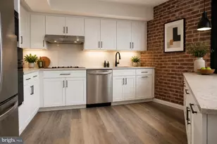 1015 33rd Street NW, Washington, DC 20007 - Photo 2