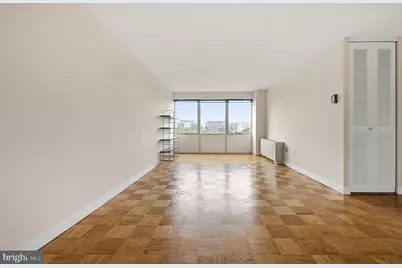 1301 Delaware Avenue SW #812, Washington, DC 20024 - Photo 6