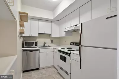 1301 Delaware Avenue SW #812, Washington, DC 20024 - Photo 14