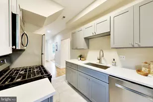 1434 Perry Pl NW, Washington, DC 20010 - Photo 10