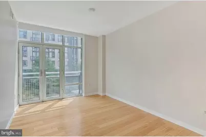 1025 1st Street SE #415, Washington, DC 20003 - Photo 4