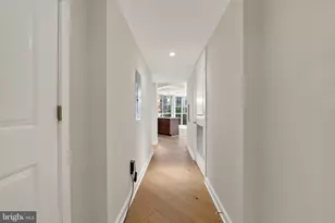 1025 1st St SE, Washington, DC 20003 - Photo 24