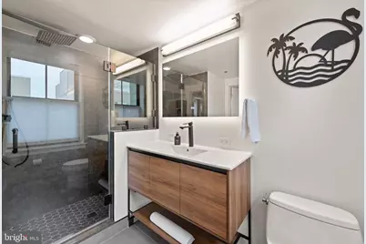 916 G Street NW #903, Washington, DC 20001 - Photo 24
