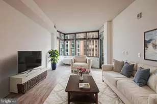 460 New York NW, Washington, DC 20001 - Photo 2