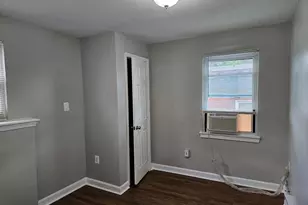 807 48th Pl NE, Washington, DC 20019 - Photo 4