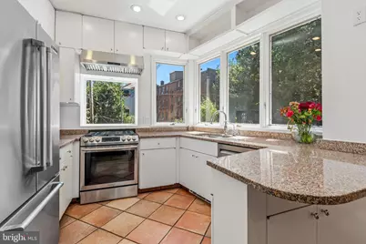 3044 Cambridge Place NW, Washington, DC 20007 - Photo 6