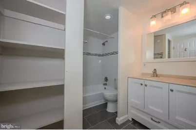 922 24th Street NW #414, Washington, DC 20037 - Photo 10