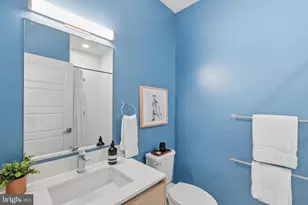 1309 E St SE, Washington, DC 20003 - Photo 22