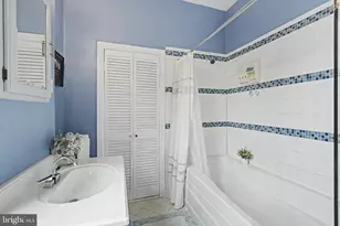 922 Maryland Ave NE, Washington, DC 20002 - Photo 30