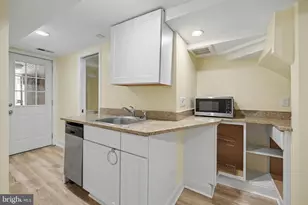 1466 Ogden St NW, Washington, DC 20010 - Photo 36