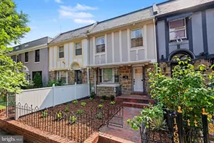 1466 Ogden St NW, Washington, DC 20010 - Photo 2