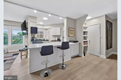 2500 Q Street NW #426, Washington, DC 20007 - Photo 8