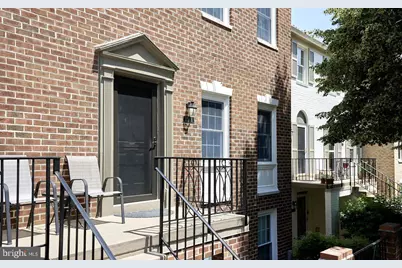 3251 Sutton Place NW #B, Washington, DC 20016 - Photo 2