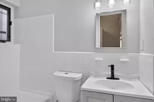 705 8th St SE, Washington, DC 20003 - Photo 16
