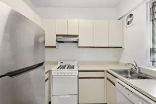 1727 Massachusetts Ave NW, Washington, DC 20036 - Photo 4