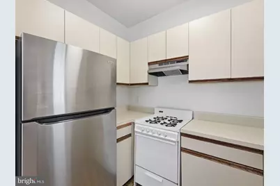 1727 Massachusetts Avenue NW #416, Washington, DC 20036 - Photo 2