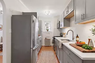 3925 Davis Pl NW, Washington, DC 20007 - Photo 2