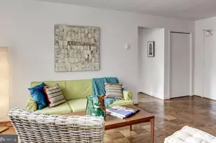 2400 41st St NW, Washington, DC 20007 - Photo 8