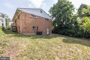 2213 Evarts St NE, Washington, DC 20018 - Photo 4