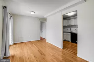 4555 MacArthur Blvd NW, Washington, DC 20007 - Photo 8