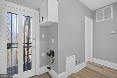 705 8th Street SE #400, Washington, DC 20003 - Photo 14
