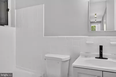 705 8th Street SE #400, Washington, DC 20003 - Photo 16