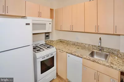 1727 Massachusetts Avenue NW #810, Washington, DC 20036 - Photo 8