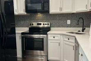 2435 18th St NE, Washington, DC 20018 - Photo 10