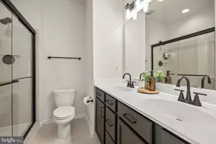 3801 Commodore Joshua Barney Dr NE, Washington, DC 20018 - Photo 22