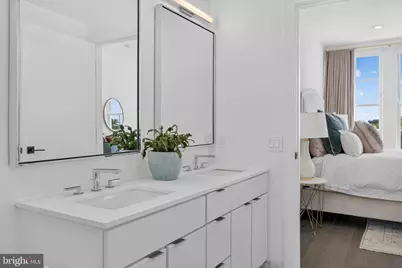 300 8th Street NE #PH502, Washington, DC 20002 - Photo 22