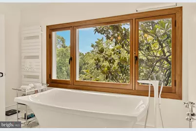 3111 Chain Bridge Road NW, Washington, DC 20016 - Photo 42