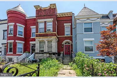 121 R Street NE, Washington, DC 20002 - Photo 1