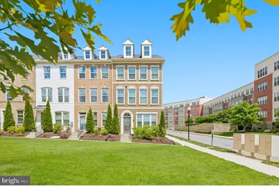 3738 Commodore Joshua Barney Drive NE, Washington, DC 20018 - Photo 2