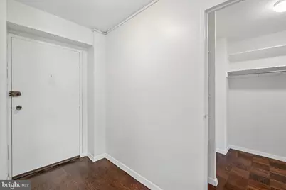 5410 Connecticut Avenue NW #610, Washington, DC 20015 - Photo 4