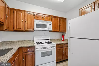 5410 Connecticut Avenue NW #610, Washington, DC 20015 - Photo 12