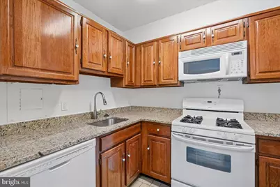 5410 Connecticut Avenue NW #610, Washington, DC 20015 - Photo 10