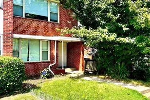 108 Varnum St NE, Washington, DC 20011 - Photo 2