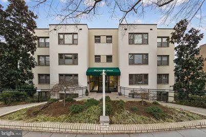 4840 Macarthur Boulevard NW #401, Washington, DC 20007 - Photo 1