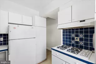 3900 Cathedral Ave NW, Washington, DC 20016 - Photo 28