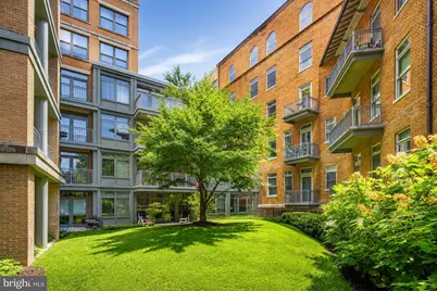 2425 L Street NW #211, Washington, DC 20037 - Photo 18