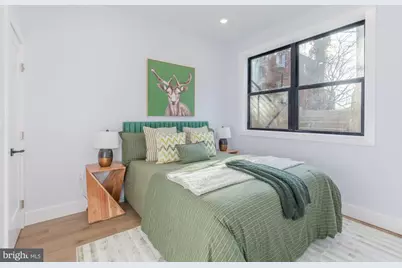 1012 17th Place NE #TWO, Washington, DC 20002 - Photo 6