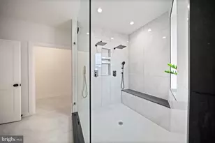 131 11th St NE, Washington, DC 20002 - Photo 24