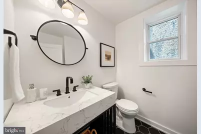 131 11th Street NE #PH, Washington, DC 20002 - Photo 8