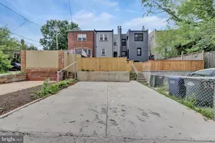 217 Jefferson St NW, Washington, DC 20011 - Photo 46