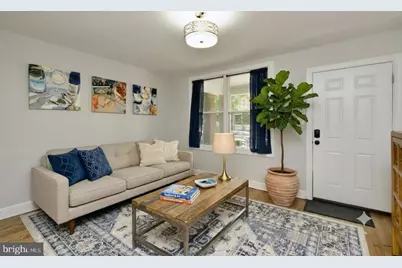 1702 Lang Place NE, Washington, DC 20002 - Photo 6