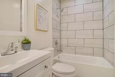 1311 Spring Road NW #1, Washington, DC 20010 - Photo 16