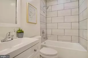 1311 Spring Rd NW, Washington, DC 20010 - Photo 16