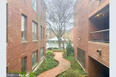 1080 Wisconsin Avenue NW #2004, Washington, DC 20007 - Photo 20