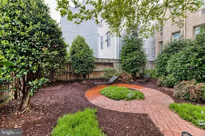 1363 K Street SE #202, Washington, DC 20003 - Photo 22